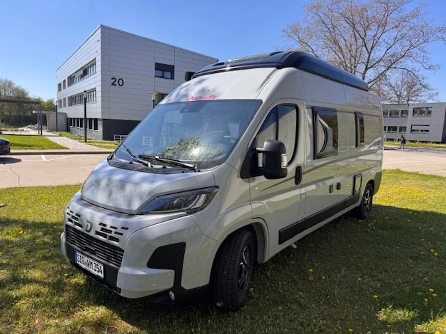 Dethleffs Globetrail 600 DS – Cover